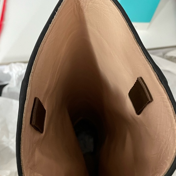 Women’s tall black leather boots - Picture 4 of 6